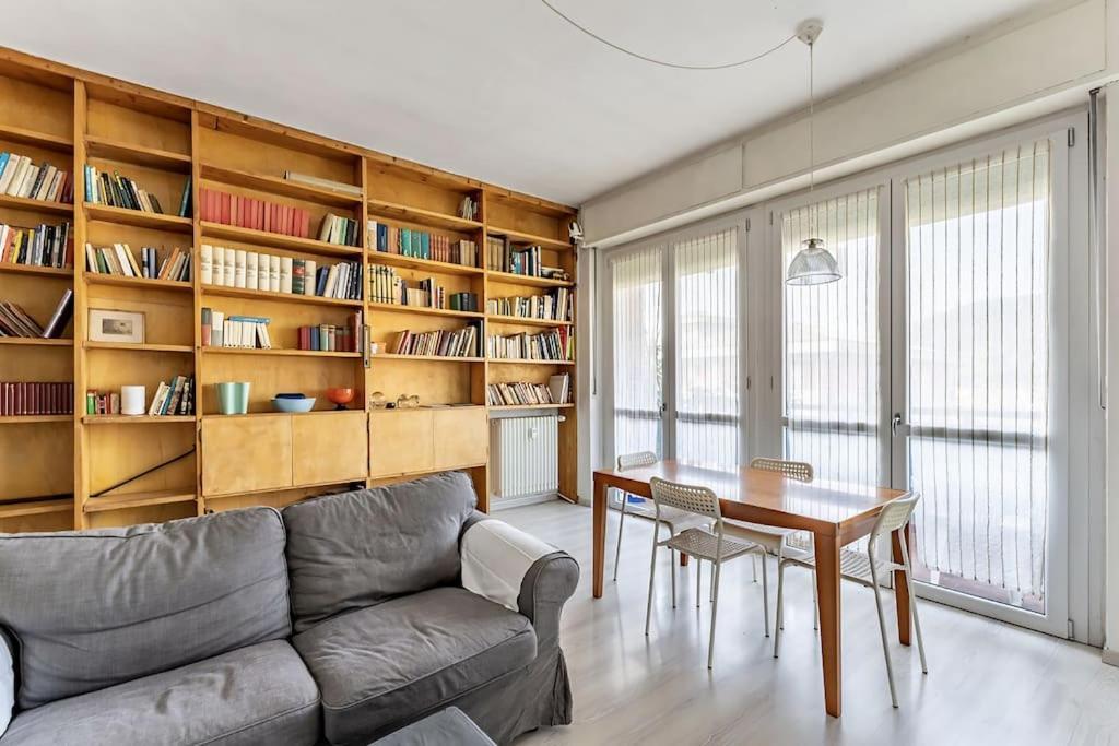 Apartamento Attico Montiglio - Panorama-Wifi Collebeato Exterior foto